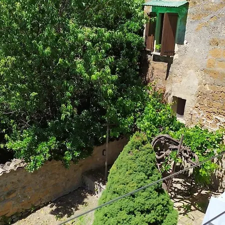 Tourist 35574 Appartement